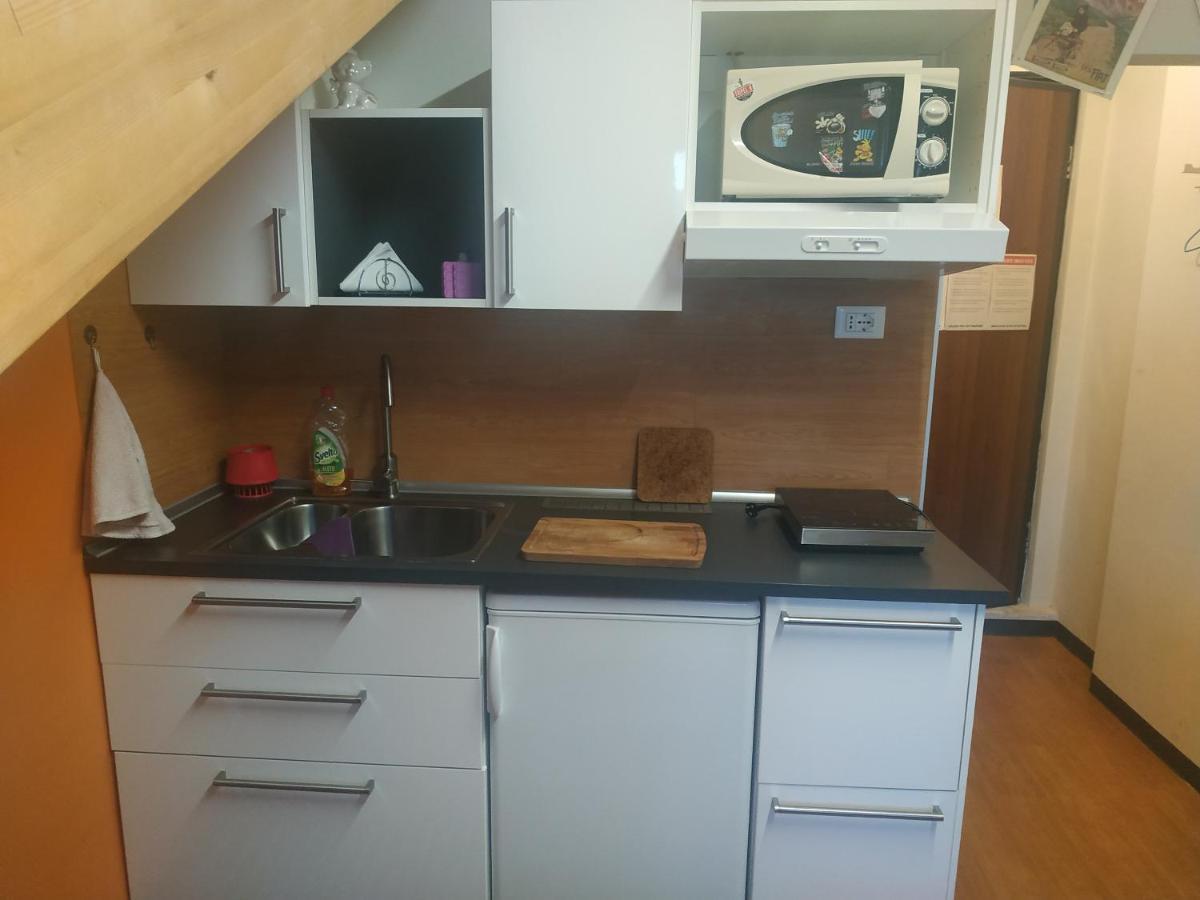 Ferienwohnung Mansarda Arel Turin Exterior foto